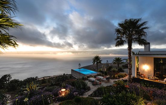 Villa Infinite Place