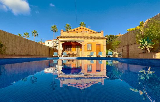 Charmantes Ferienhaus mit Grill und Schwimmingpool