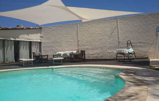 Villa Maya' Anwesen mit Infinity Pool