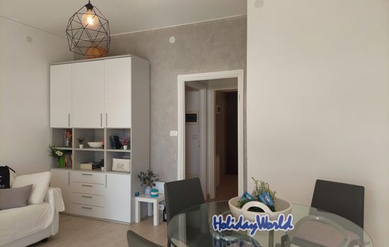 Seaside Heritage Retreat by Holiday World