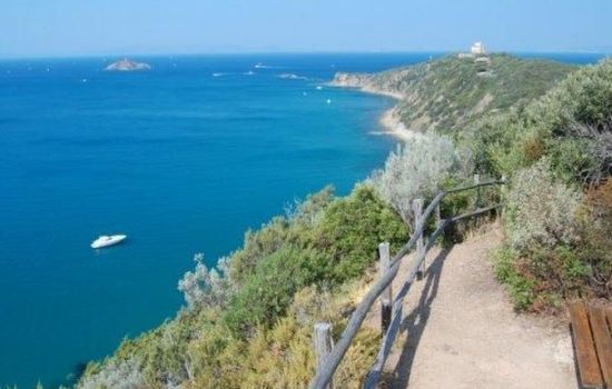 Wohnung in Punta Ala mit Großer Terrasse