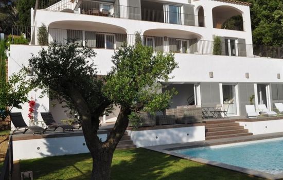 Villa mit Charme - Privatpool für Familien