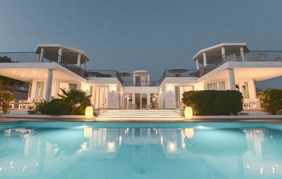 in Adeje mit privatem Pool