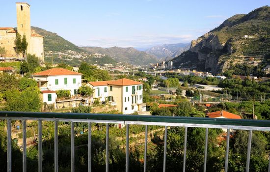 'Medieval House' mit Terrasse