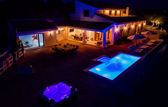 Luxuriöse Finca mit Pool, Spa und spektakulärer Aussicht