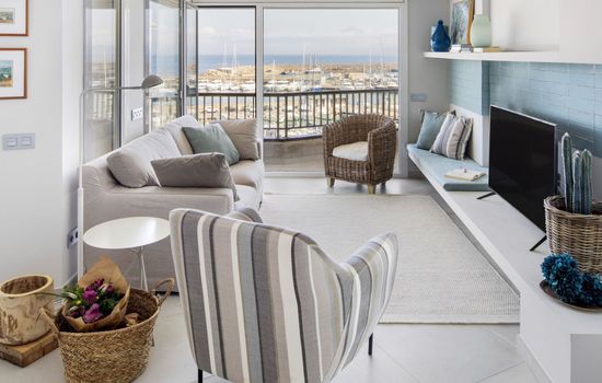 Costabravaforrent Marina, schöne Wohnung in erster Meereslinie