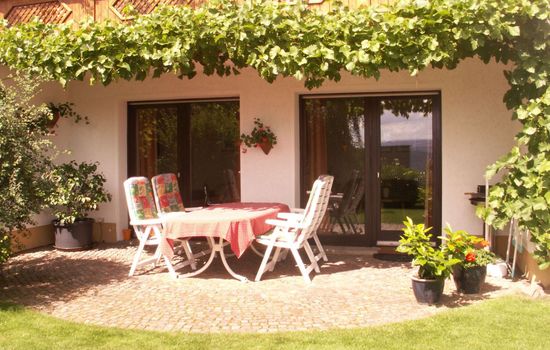 Schöne Ferienwohnung mit Großer Terrasse