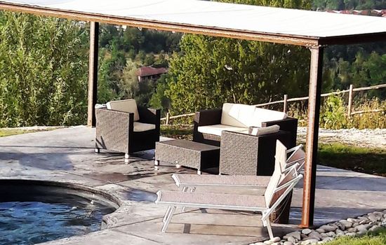 Anwesen mit Gemeinschaftspool