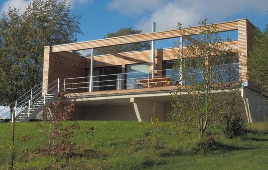 Exklusives Ferienhaus mit Terrasse und Garten