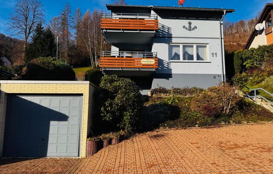 Freistehendes Ferienhaus in Sieber mit Terrasse, Garten und Grill