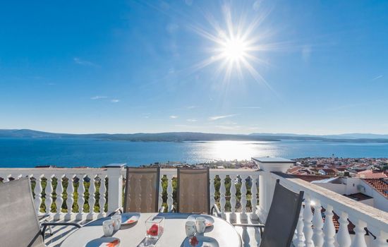 8 im dritten Obergeschoss