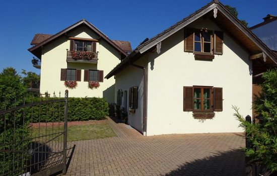 Appartement mit Terrasse