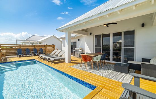 Camey's House + Pool Club at Mahogany Bay