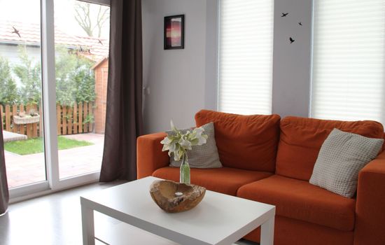 Schönes Ferienhaus in Wervershoof mit Garten, Grill und Terrasse