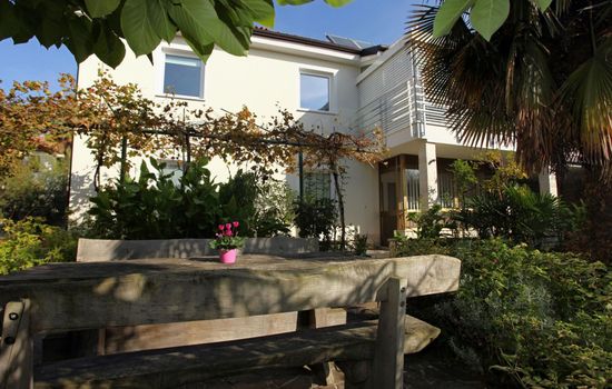 Appartement Portoroz mit Terrasse und Garten
