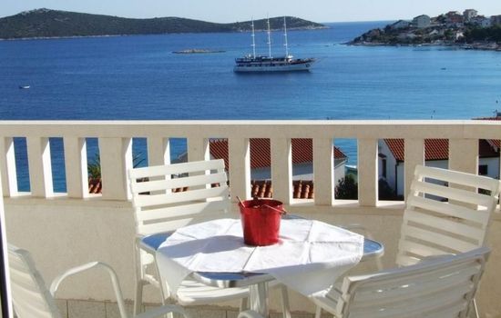 in Sevid mit privatem Parkplatz