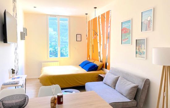 in Rochefort mit Garten und Terrasse