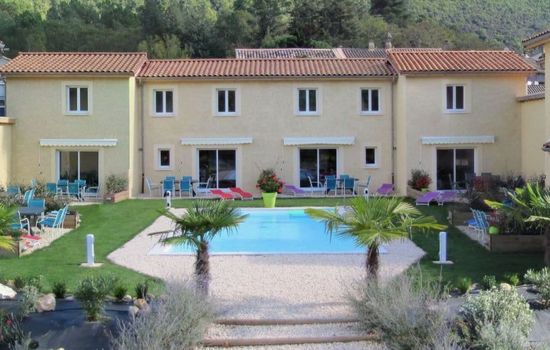 für 5 Personen und 1 Kind in Gagnieres