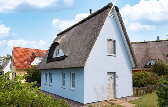 Gemütliches Haus mit Garten und gemeinsamem Pool