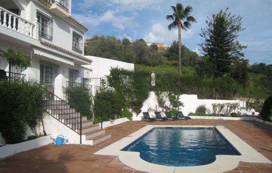 Villa La Recalada mit Privatpool