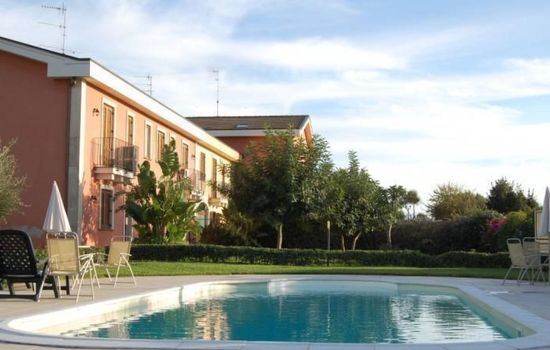 Apartment mit Terrasse