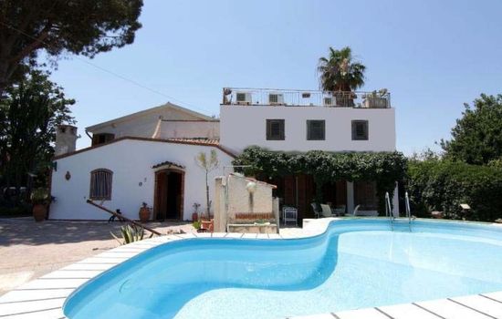 für 12 Personen in Syrakus