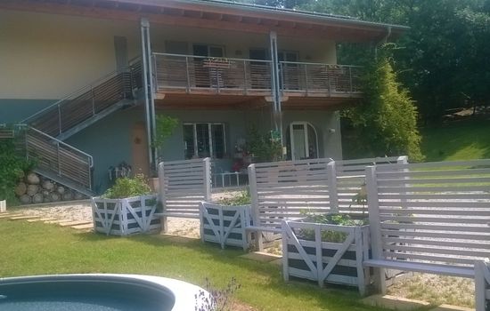 Wohnung mit Grill, Pool und Terrasse