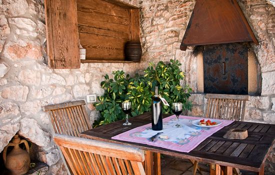 Kirschbaum Trullo, Entspannung und Essen und Wein