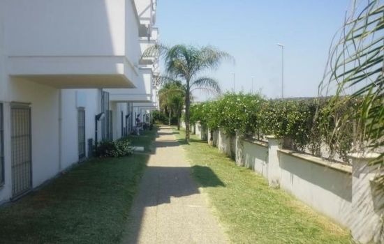 Apartment Zeus Apollo mit mölierter Terrasse