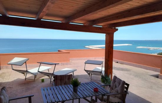 Giusy Penthouse mit Terrasse