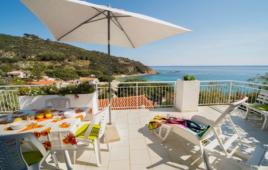 Appartement mit Meerblick