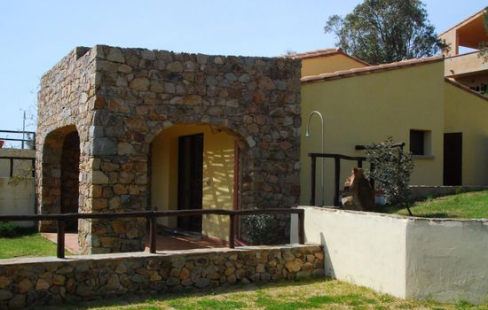 Haus in Torre Dei Corsari mit Privatparkplatz