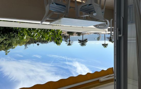 mit direktem Zugang zur Strandpromenade