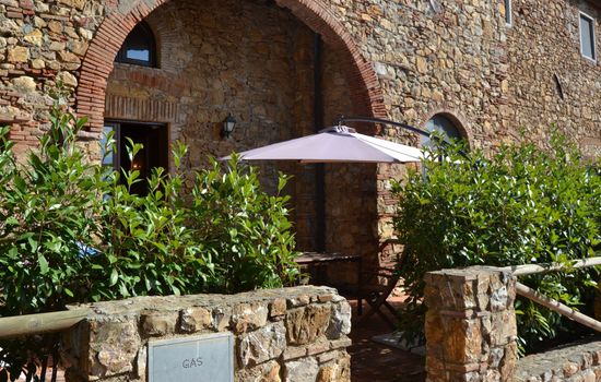 Apartment mit offenem Schlafboden und Garten