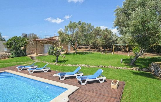 Landhaus mit Pool in der Nähe von Porto Cristo
