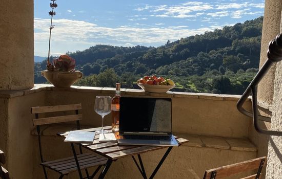 Tiche' Wohnung mit Wasserblick