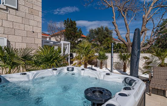 Surtini Villa Orebić Jakuzi Zweite
