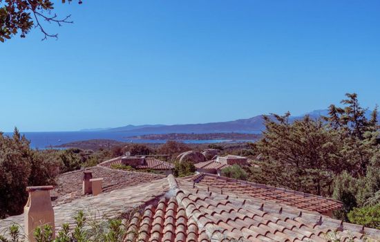 Haus in Punta Molara mit privatem Parkplatz
