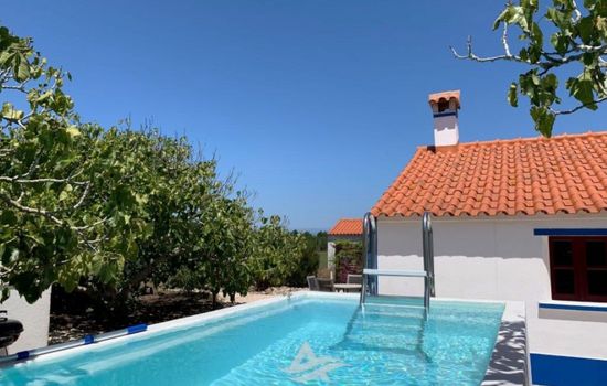 Schönes Landhaus mit Tauchbecken, Strand 3km