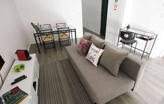 Alfama Right Point, Trendy Haus