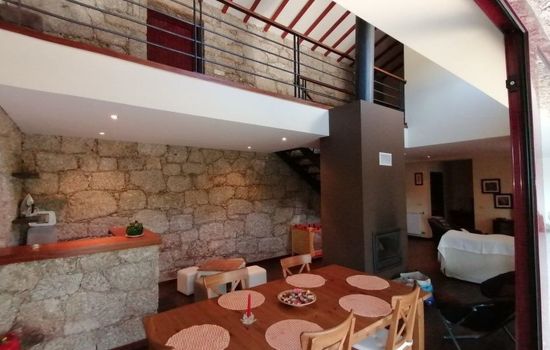 Altes Kellerhaus in Gerês