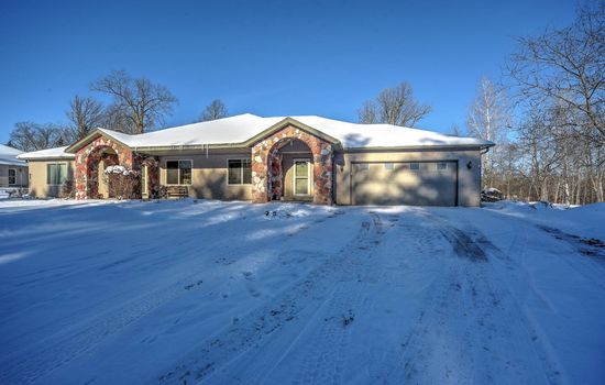 Tee Time and Lake Fun at Tagalong