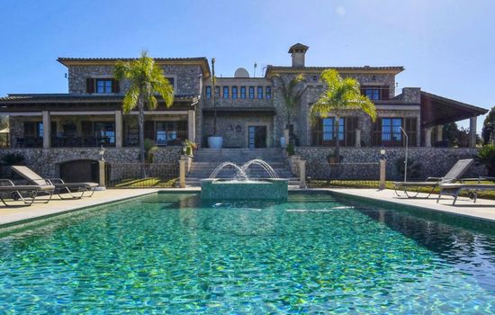 Wunderschönes Ferienhaus in Ariany mit Privatem