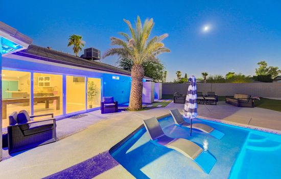 twilight_2017 Casa Vista Dr11.jpg