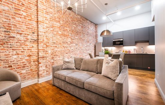 Hollyhock Suite 403: 2 bed/1 bath