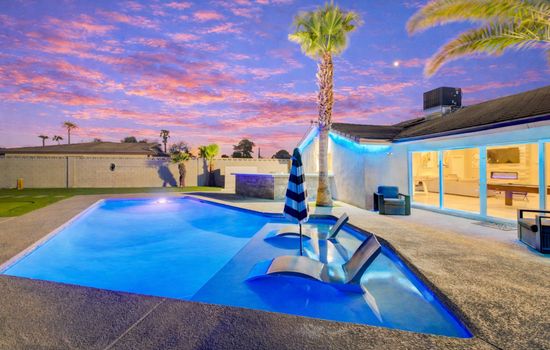 NV2017 pool twilight.png