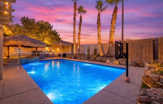 NV9121 twilight pool.png