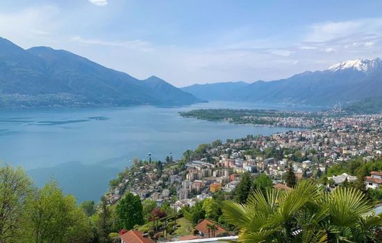 Traumhaftes Tessiner Haus mit Weitblick