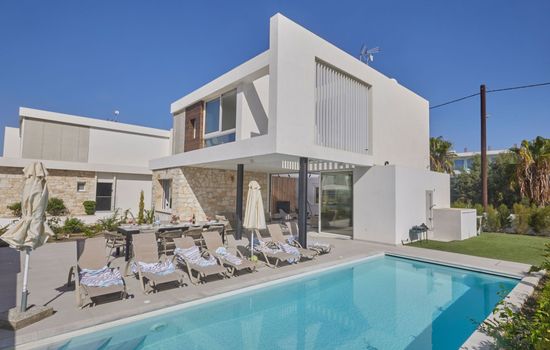 Schönes Ferienhaus Kube 1 in Agia Napa