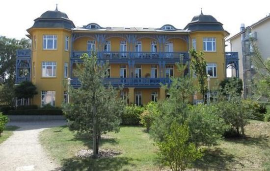 Appartement mit Balkon